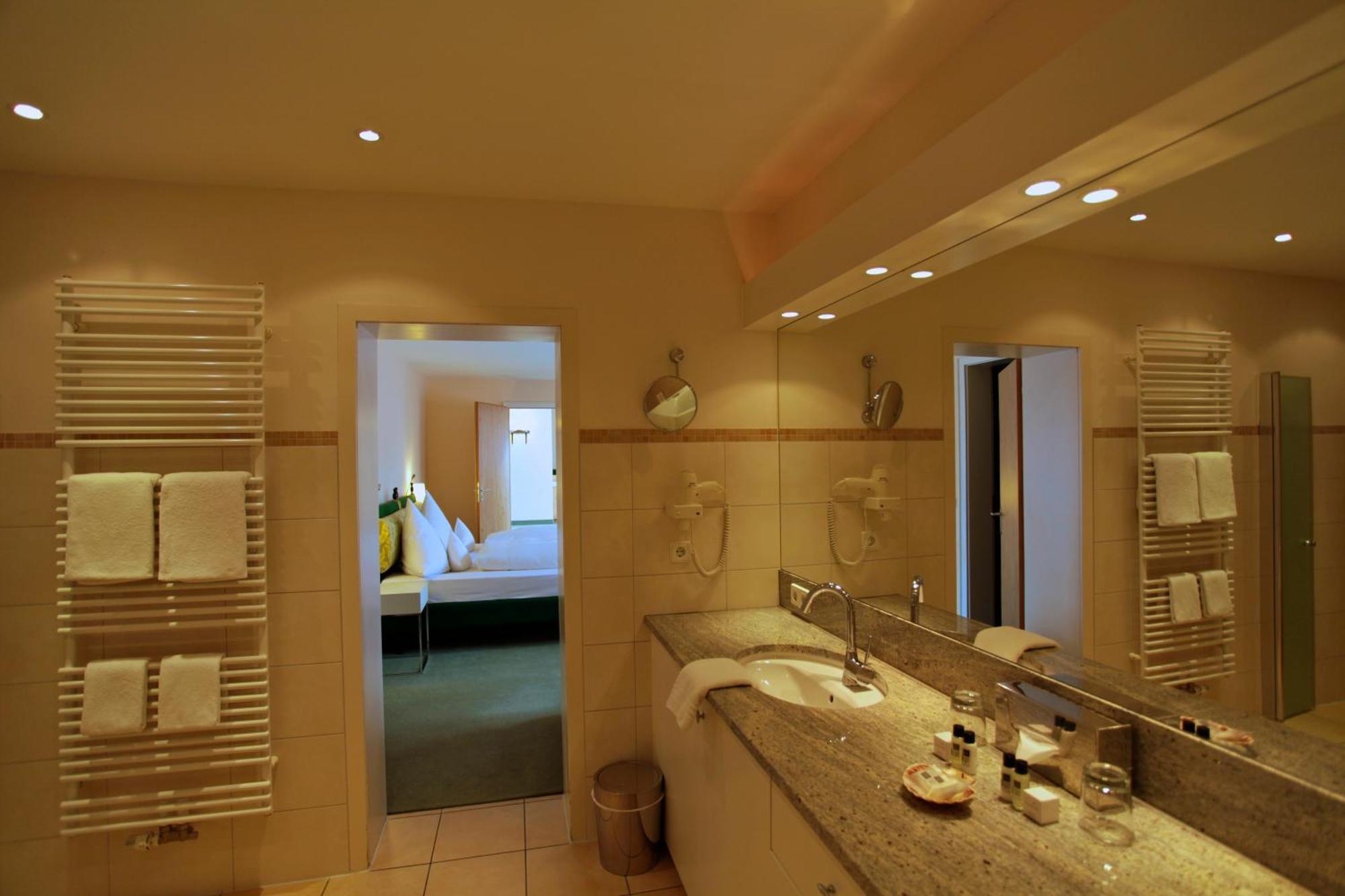 Parkhotel Flora Am 슈룩흐제 객실 사진